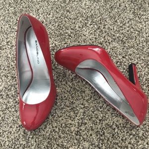 Red Beautiful Heels